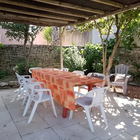 Alloggio in famiglia 2 Personnes A Gard Calvisson